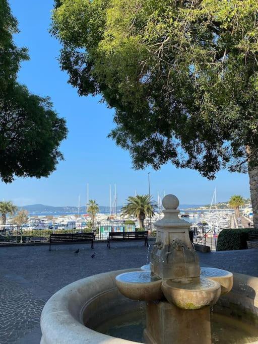 Appartement La Maison Du Pecheur Sainte-Maxime Bagian luar foto